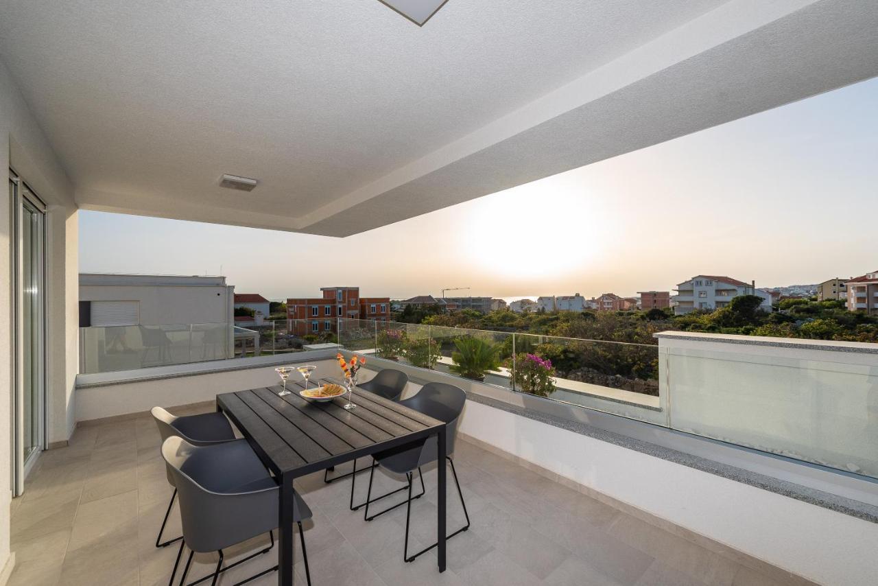 Apartments & Rooms Pool Villas Maris 诺瓦利娅 外观 照片
