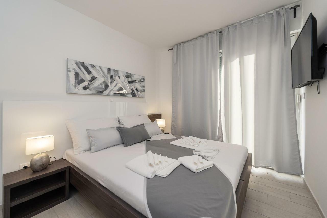 Apartments & Rooms Pool Villas Maris 诺瓦利娅 外观 照片